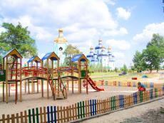 Вул. Мелешкіна кільце біля собору.JPG